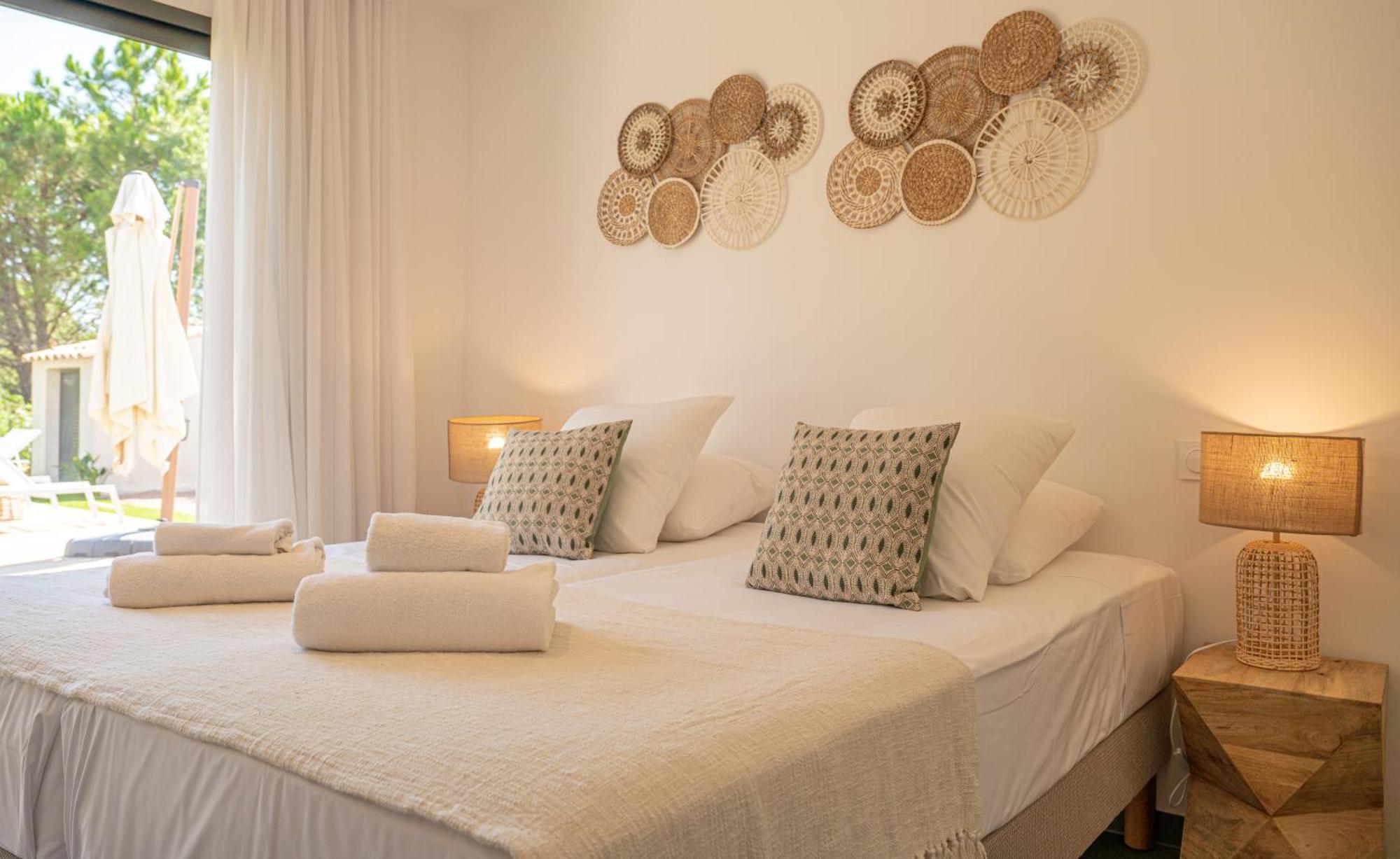 بورتو فيكشْيو Calarossa Bay Resort المظهر الخارجي الصورة