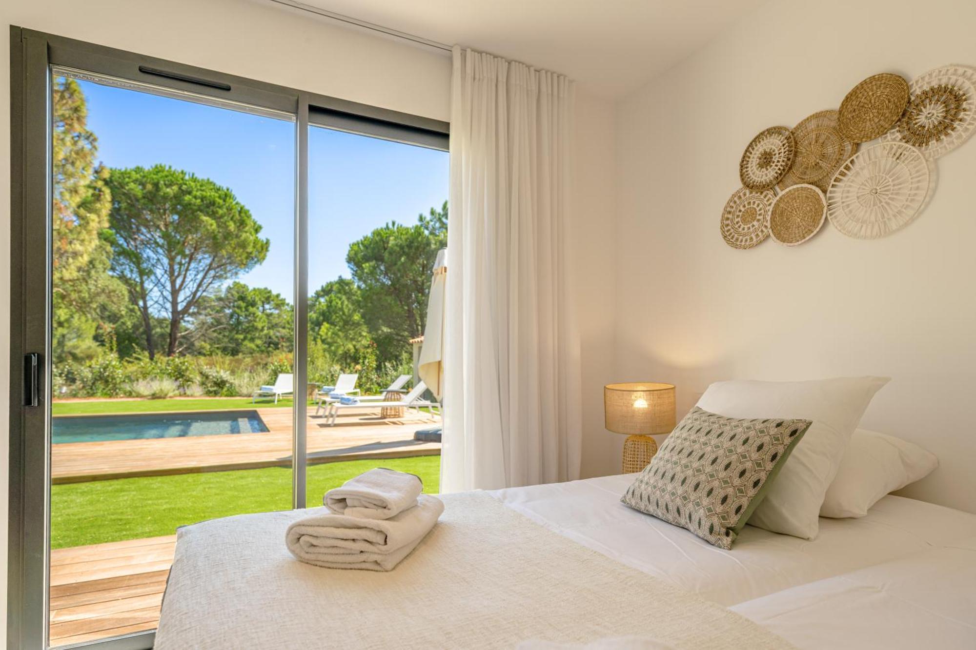 بورتو فيكشْيو Calarossa Bay Resort المظهر الخارجي الصورة